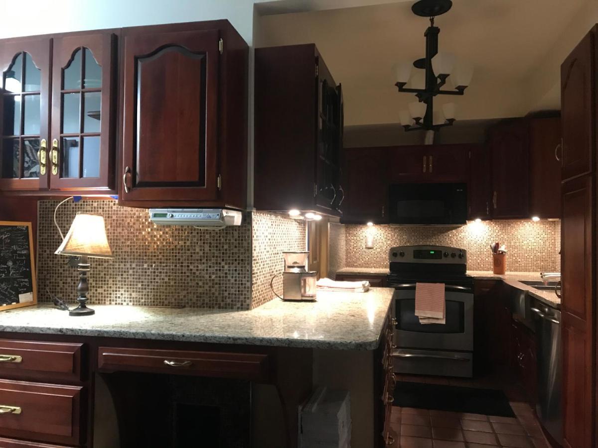 Little Castle Apartment Villanova Екстериор снимка