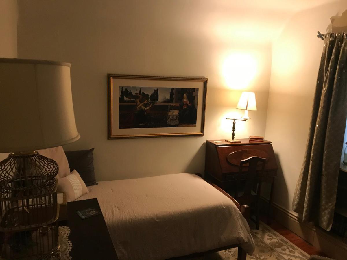 Little Castle Apartment Villanova Екстериор снимка
