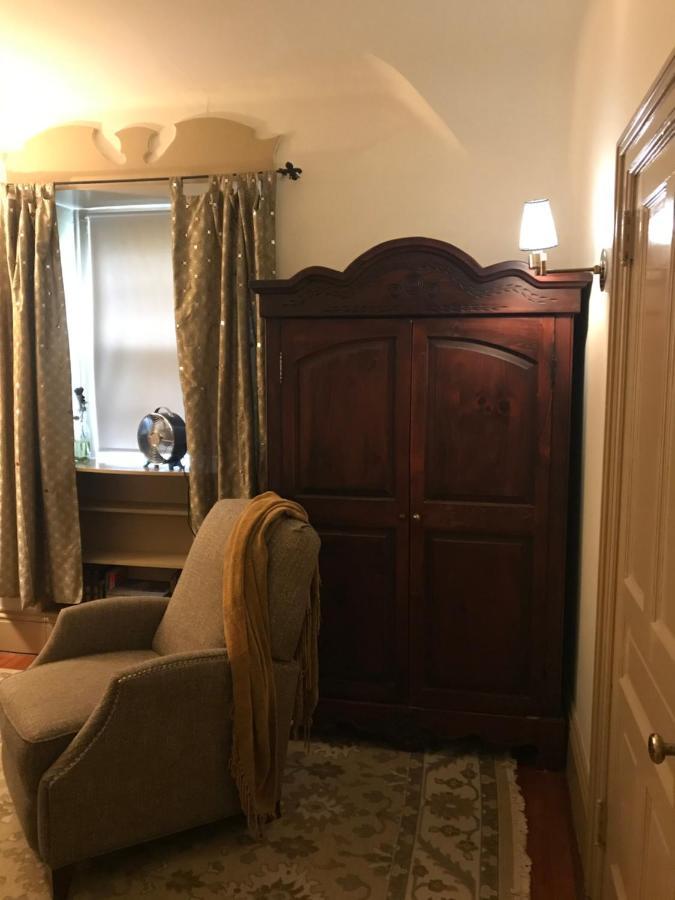 Little Castle Apartment Villanova Екстериор снимка